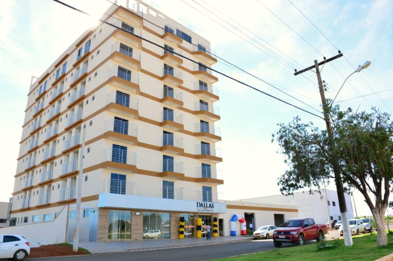 Dallas Palace Hotel Rio Paranaiba المظهر الخارجي الصورة